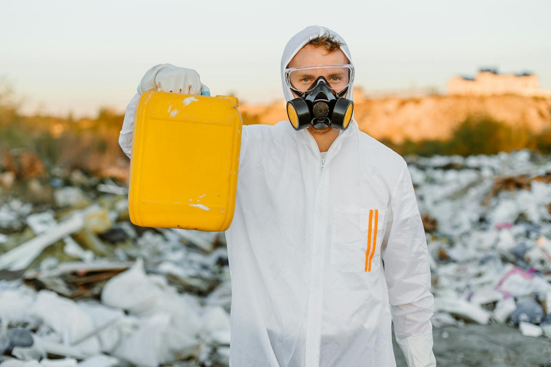Investigators found gasoline spread around the crime scene, indicating Joshua committed the murder suicide (Image via Pexels)